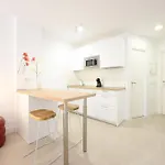 Veramar - Terrace, Pool & Parking By 10tosea Daire