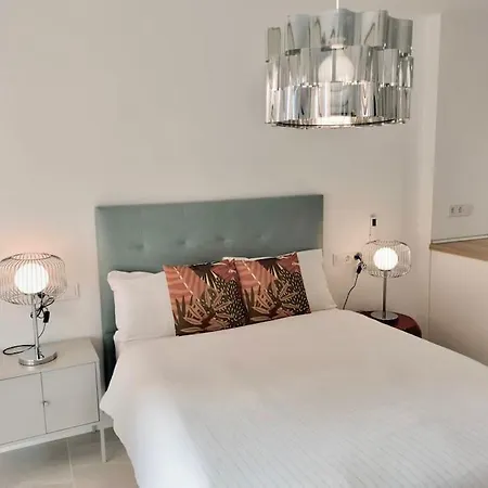 Apartmán Veramar - Terrace, Pool & Parking By 10tosea