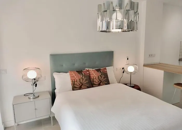 Appartement Veramar - Terrace, Pool & Parking By 10tosea